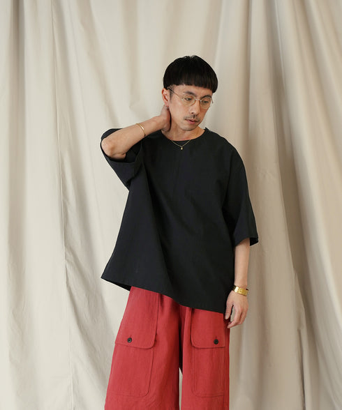 H163 / 着用サイズ: M*ブラック ボトムス:217641