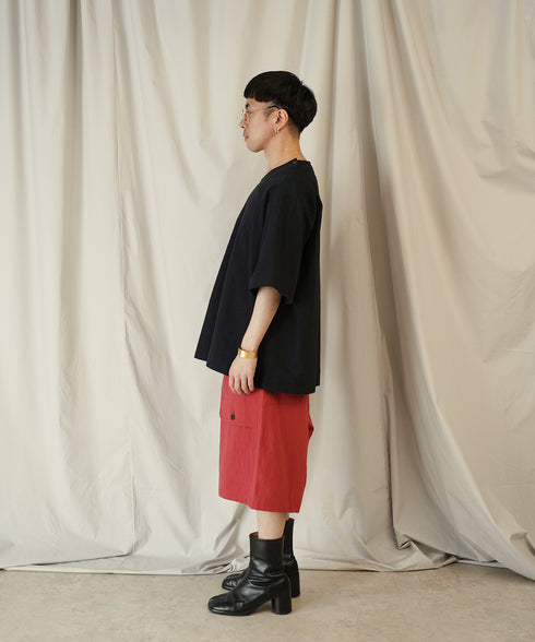 H163 / 着用サイズ: M*ブラック ボトムス:217641