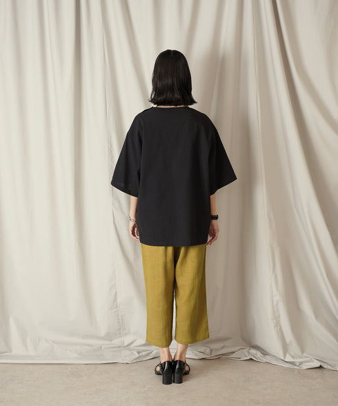 H169 / 着用サイズ: M*ブラック ボトムス:218013