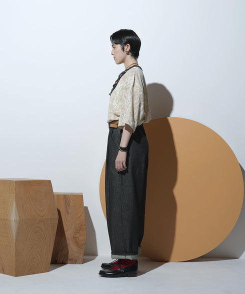 H167 / 着用サイズ: M*インディゴブルー トップス:217615