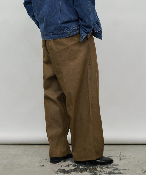 H177 / 着用サイズ:L ブラウン 着用アウター:218710 着用トップス:217648