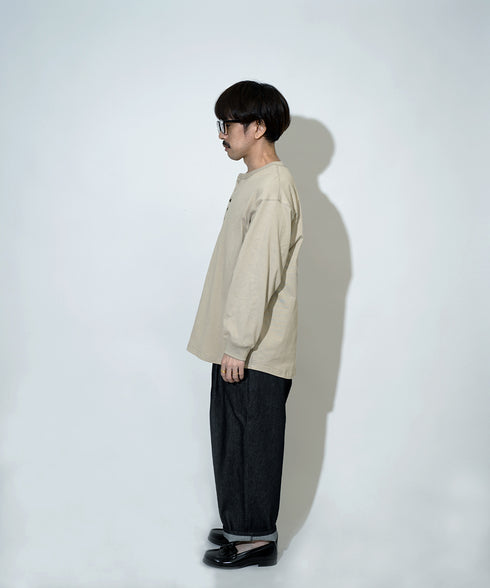 H163 / 着用サイズ: S*グレイッシュベージュ ボトムス:217647