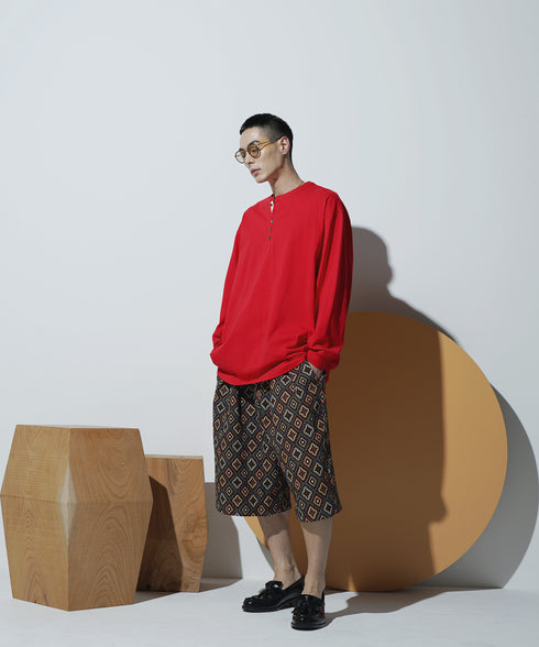 H178 / 着用サイズ: L*レッド ボトムス:217612