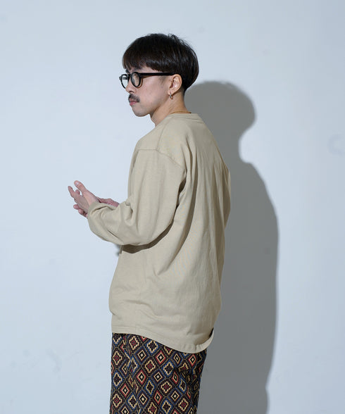 H163 / 着用サイズ:S グレイッシュベージュ 着用ボトムス:217612