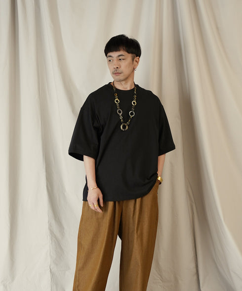 H163 / 着用サイズ: S*ブラック ボトムス:217647