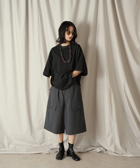 H169 / 着用サイズ: M*ブラック ボトムス:217641