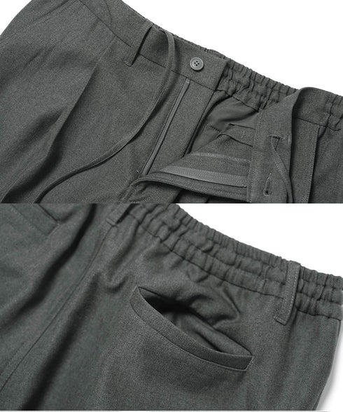 チャコールグレー