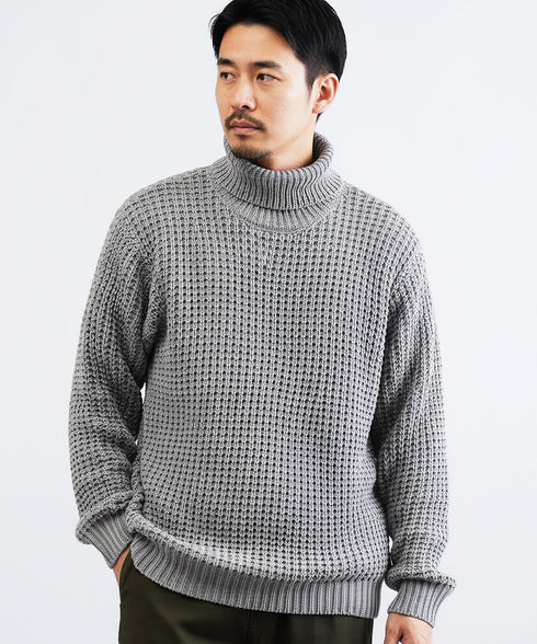 ビッグワッフルタートルネックニットセーター