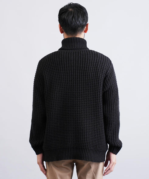 ブラック MODEL : GO 180cm 66kg Lsize