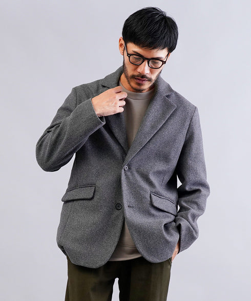 ミックスグレー MODEL : GO 180cm 66kg Lsize