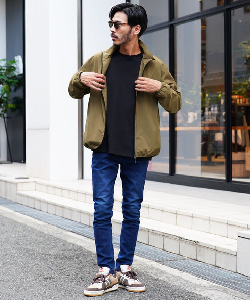 ベージュ MODEL : GO 180cm 66kg Lsize