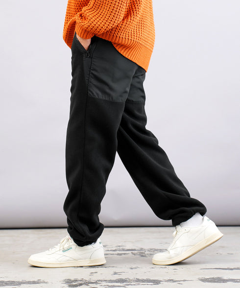 ブラック MODEL : PEKEPON 175cm 60kg Lsize