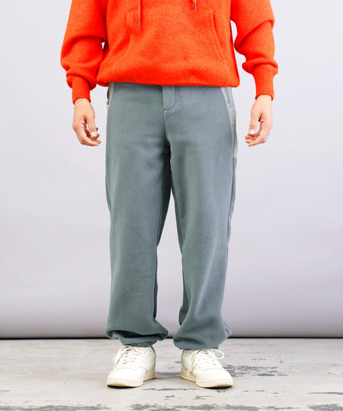 チャコールグレー MODEL : PEKEPON 175cm 60kg Lsize