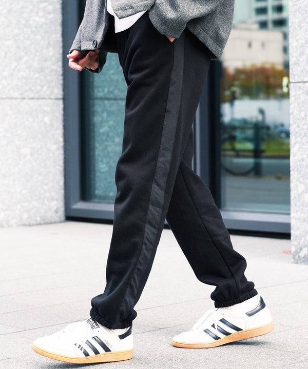 裏起毛ラインイージーパンツ