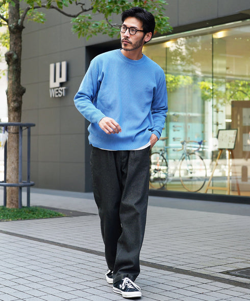 ブラック MODEL : GO 180cm 66kg Lsize