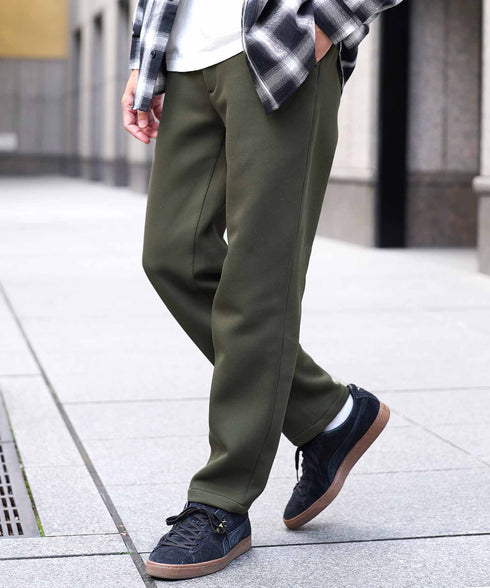 グレイッシュカーキ MODEL : GO 180cm 66kg Lsize