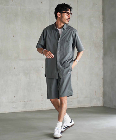 ポリエステルタフタレギュラーカラースナップボタン半袖シャツ