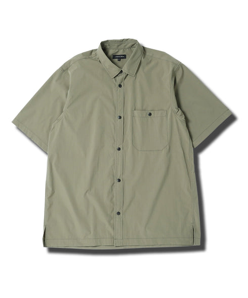 ポリエステルタフタレギュラーカラースナップボタン半袖シャツ