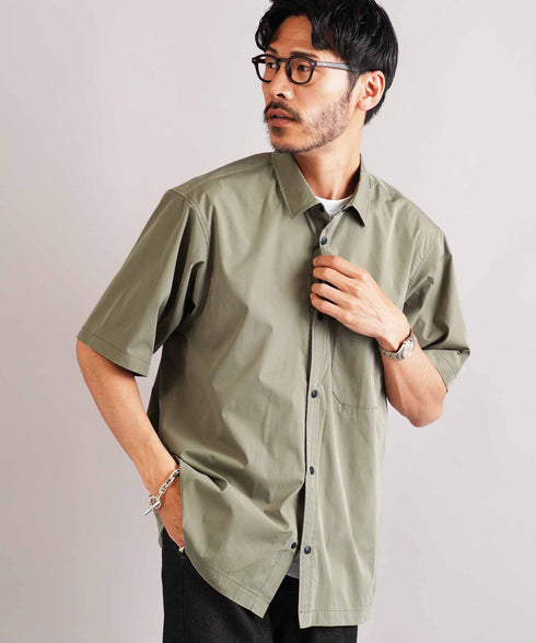 ポリエステルタフタレギュラーカラースナップボタン半袖シャツ