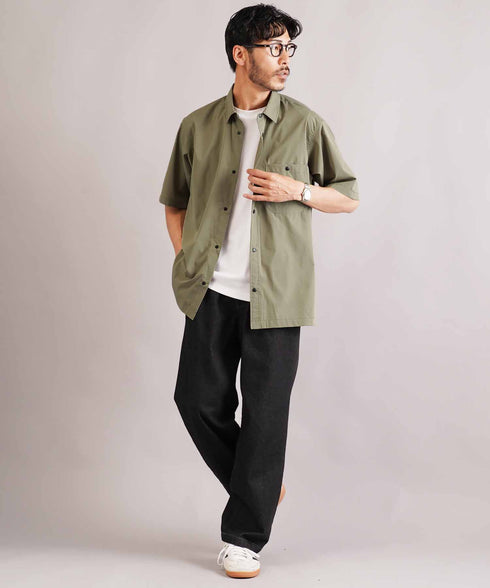 ポリエステルタフタレギュラーカラースナップボタン半袖シャツ