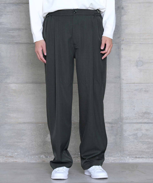 チャコールグレー MODEL : KAI 181cm 68kg Lsize