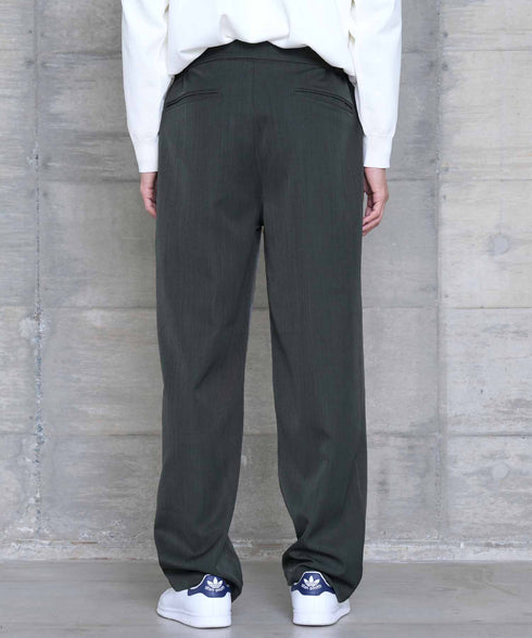 チャコールグレー MODEL : KAI 181cm 68kg Lsize