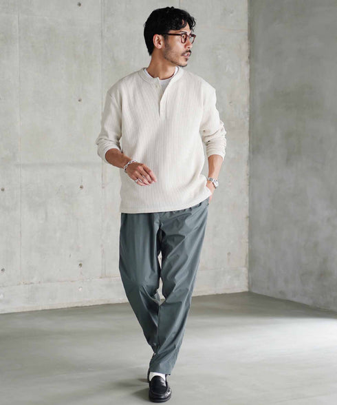 チャコールグレー MODEL : GO 180cm 66kg Lsize