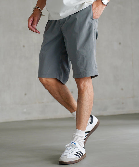 チャコールグレー MODEL : GO 180cm 66kg Lsize