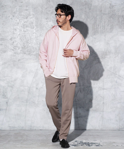 ライトピンク MODEL : GO 180cm 66kg