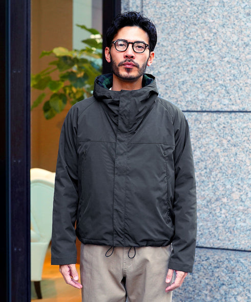 ブラック MODEL : GO 180cm 66kg Lsize
