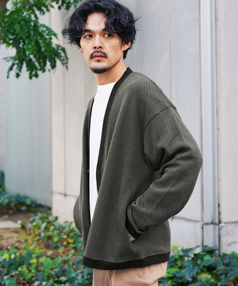 チャコール×ブラック