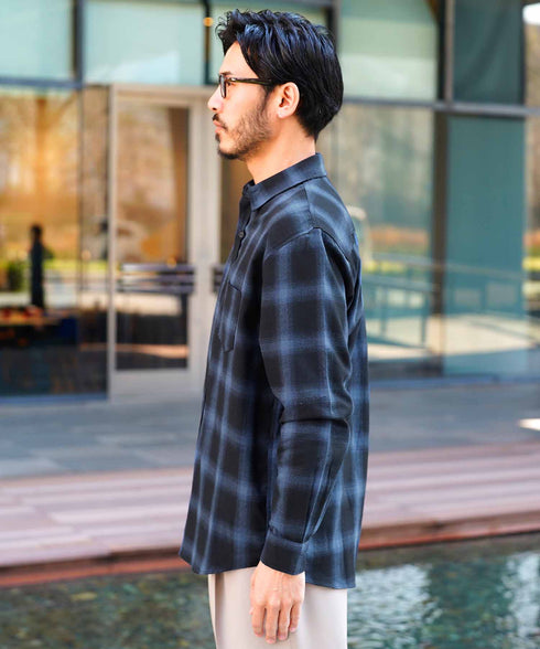 ブルー MODEL : GO 180cm 66kg Lsize