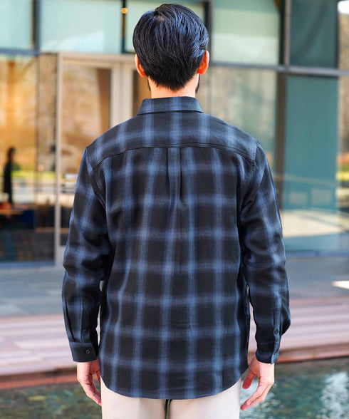 ブルー MODEL : GO 180cm 66kg Lsize