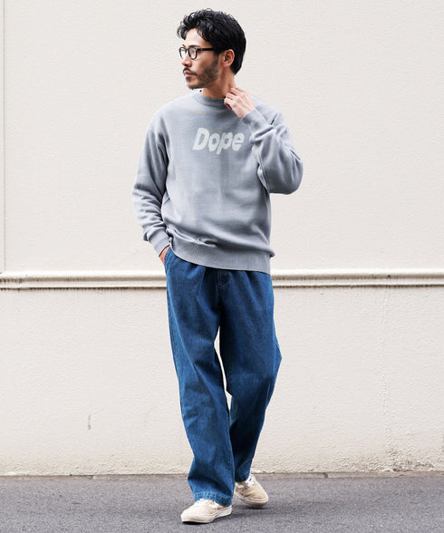 グレー MODEL : GO 180cm 66kg Lsize