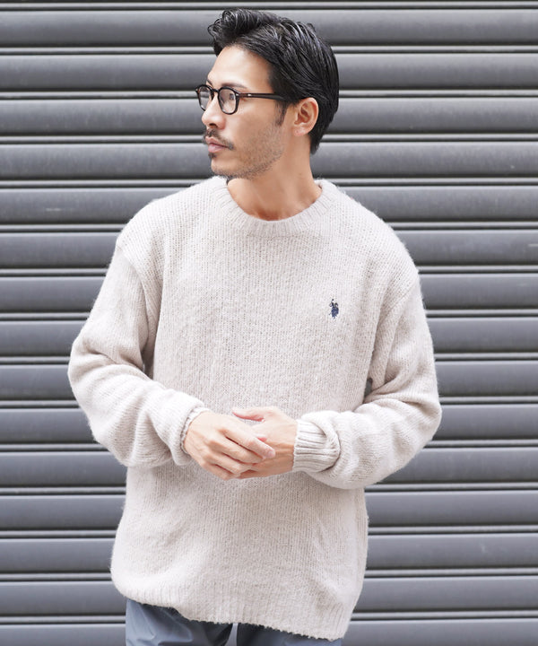 クルーネックシャギーニット