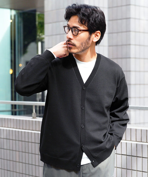 ブラック MODEL : GO 180cm 66kg