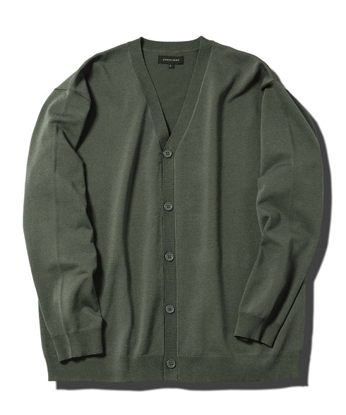 チャコールグレー MODEL : GO 180cm 66kg