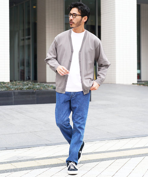 グレージュ MODEL : GO 180cm 66kg