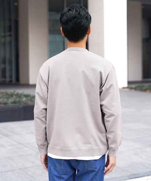 ライトグレー MODEL : GO 180cm 66kg Lsize