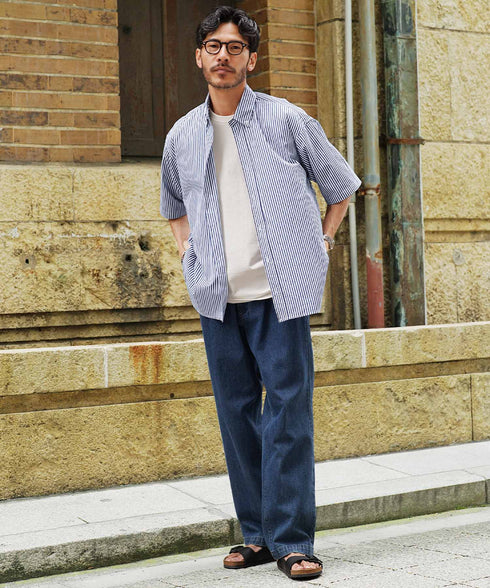 ネイビー×ホワイト MODEL : GO 180cm 66kg Lsize