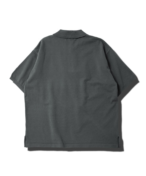 チャコールグレー