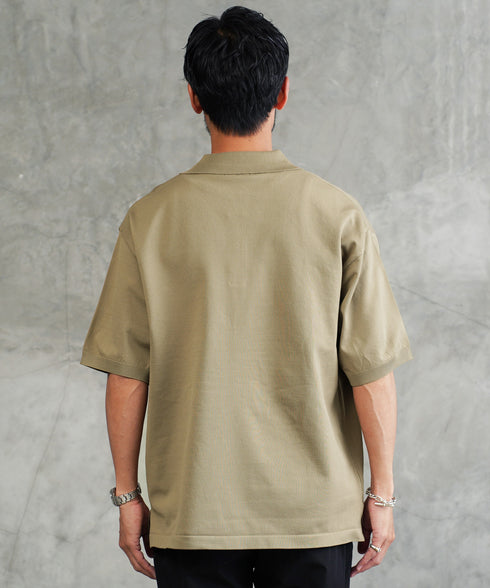 ベージュ MODEL : GO 180cm 66kg Lsize