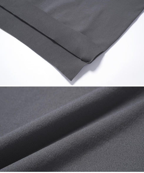 チャコールグレー