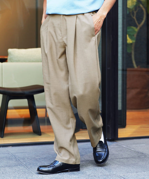 グレージュ MODEL : GO 180cm 66kg Msize