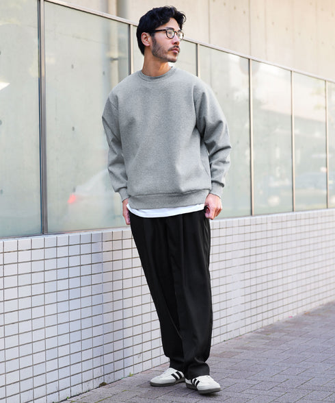 ミックスグレー MODEL : GO 180cm 66kg Lsize