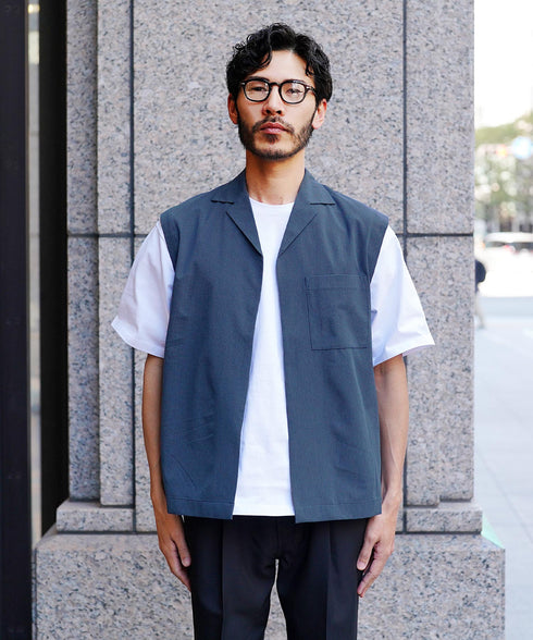 ネイビー MODEL : GO 180cm 66kg Lsize