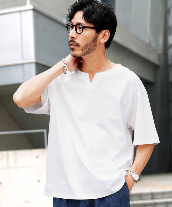 【接触冷感&UV】プレーティングキーネック半袖Tシャツ