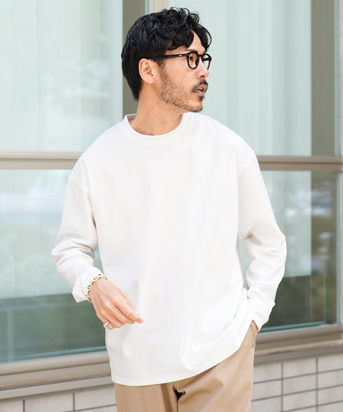 ホワイト MODEL : GO 180cm 66kg Lsize