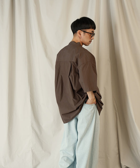 H163 / 着用サイズ: M*ブラウン ボトムス:213778