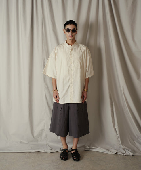 H178 / 着用サイズ: M*オフホワイト ボトムス:217641